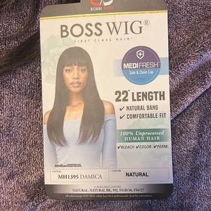 Bobbi boss damica MH1395 human hair wig
